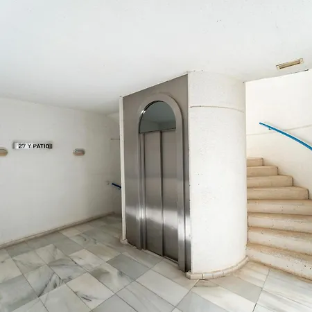 Malagasuite Duplex With Parking * マルベーリャ
