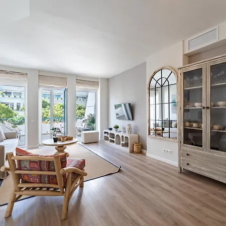 Malagasuite Duplex With Parking * Marbella