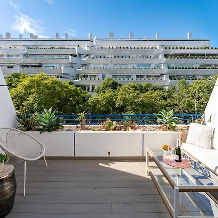 Malagasuite Duplex With Parking Marbella