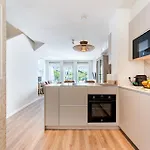Malagasuite Duplex With Parking * Marbella