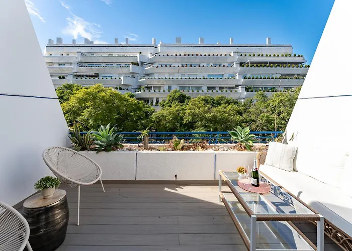 Malagasuite Duplex With Parking Marbella