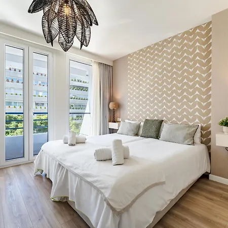 Malagasuite Duplex With Parking *