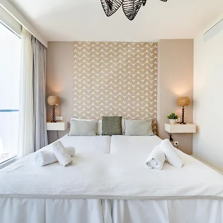 Malagasuite Duplex With Parking Марбелья