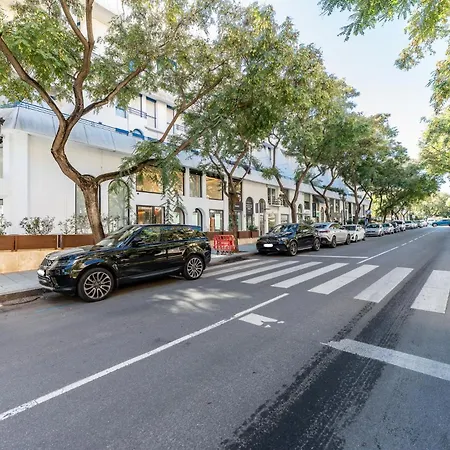 Апартаменти Malagasuite Duplex With Parking *